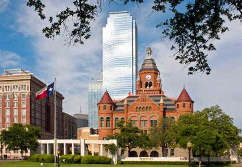 Courtyard Dallas Addison Midway Eksteriør bilde