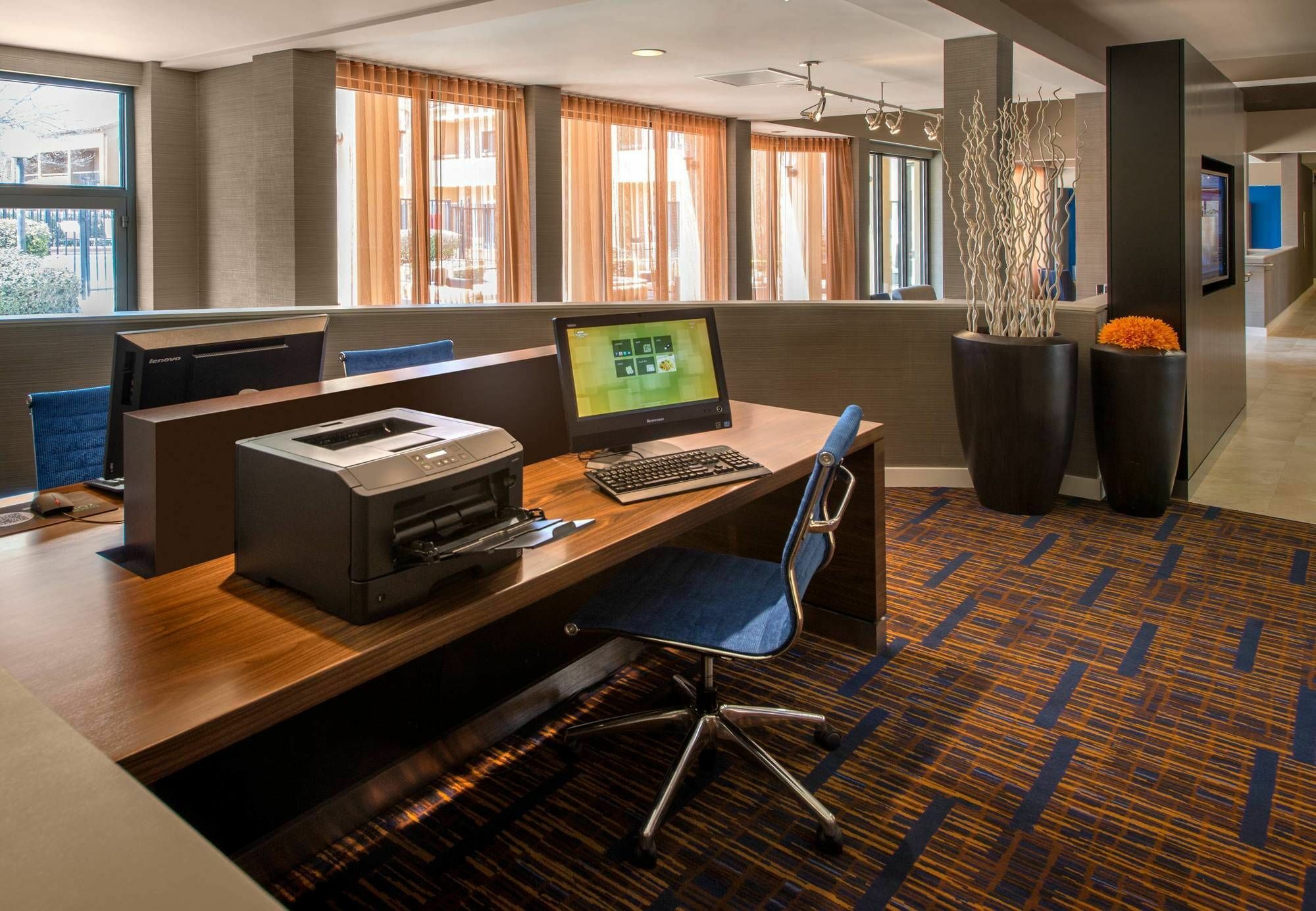 Courtyard Dallas Addison Midway Eksteriør bilde